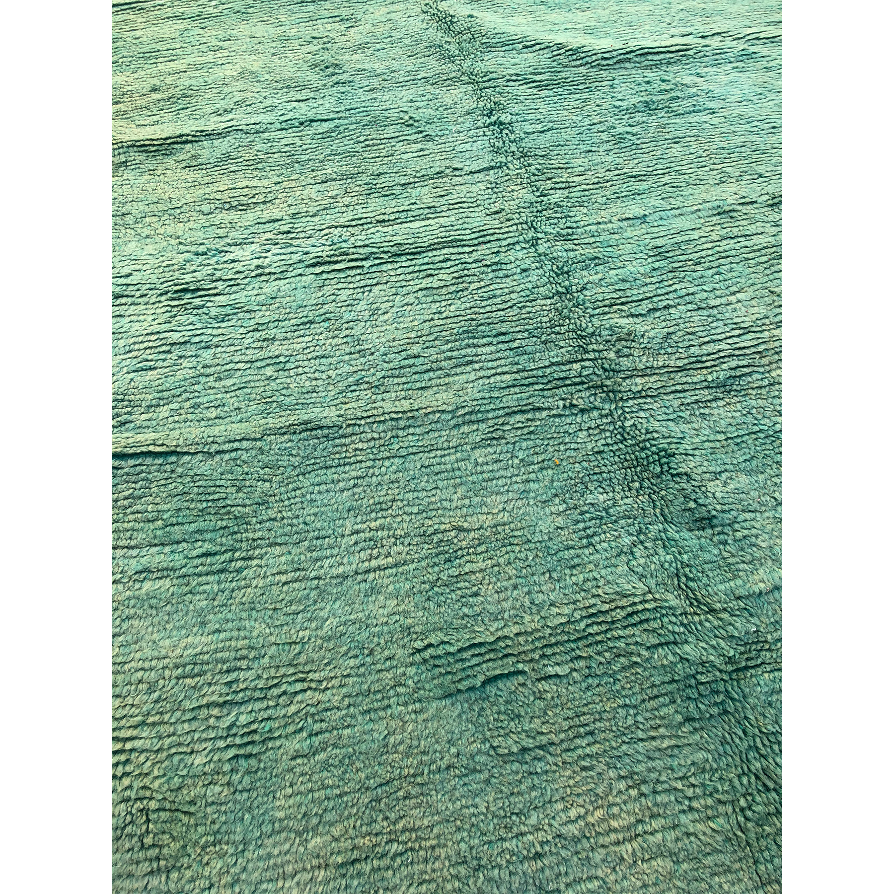NISHANE - Moroccan area rug in shades of green - Kantara | Moroccan Rugs