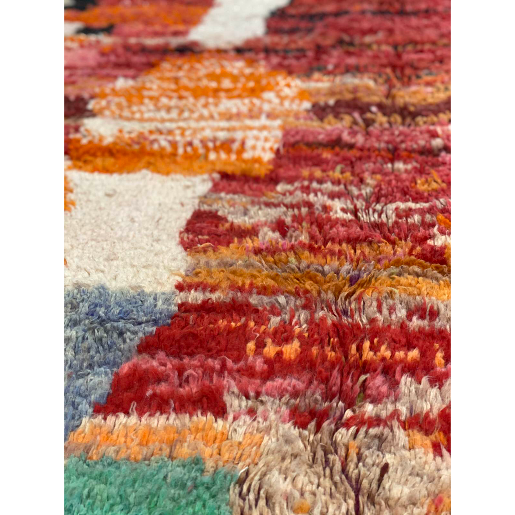 Contemporary Moroccan area rug in warm colors - Kantara | Moroccan Rugs