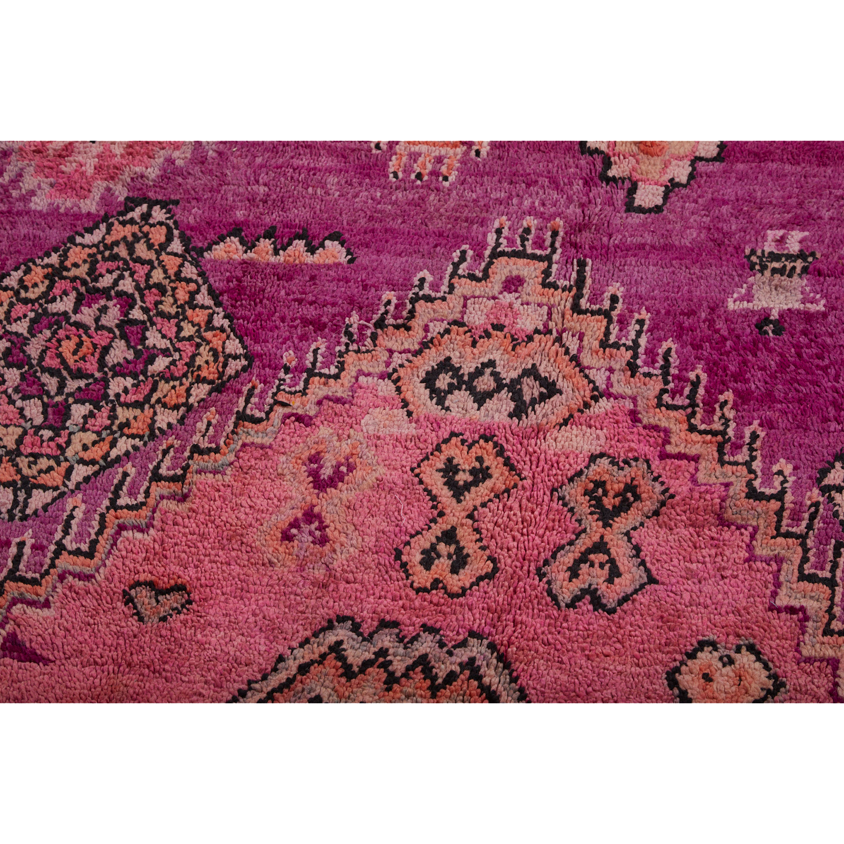 Geometric Moroccan area rug with diamond pattern Kantara | Moroccan Rugs