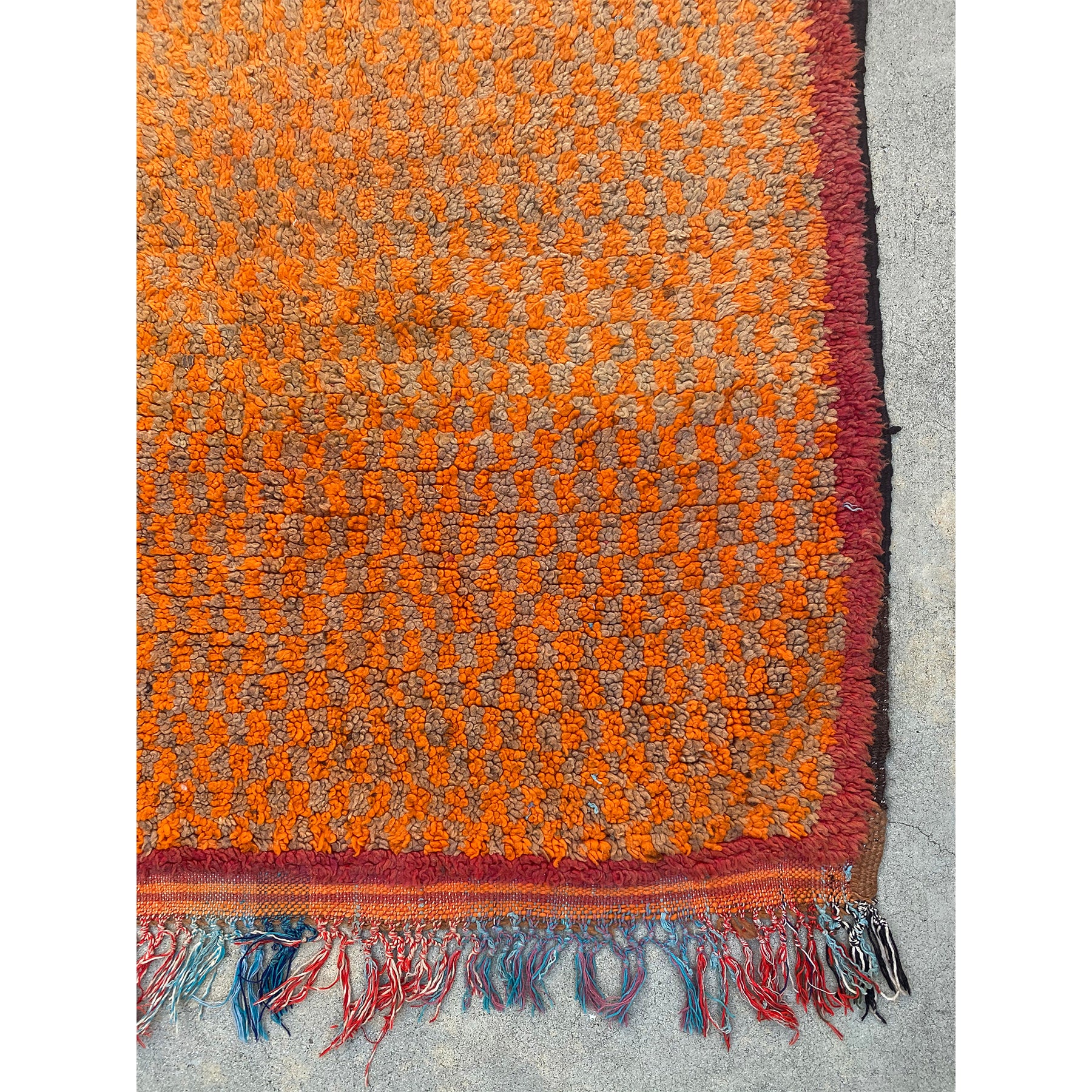 Medium sized orange Moroccan rug with red border - Kantara | Moroccan Rugs