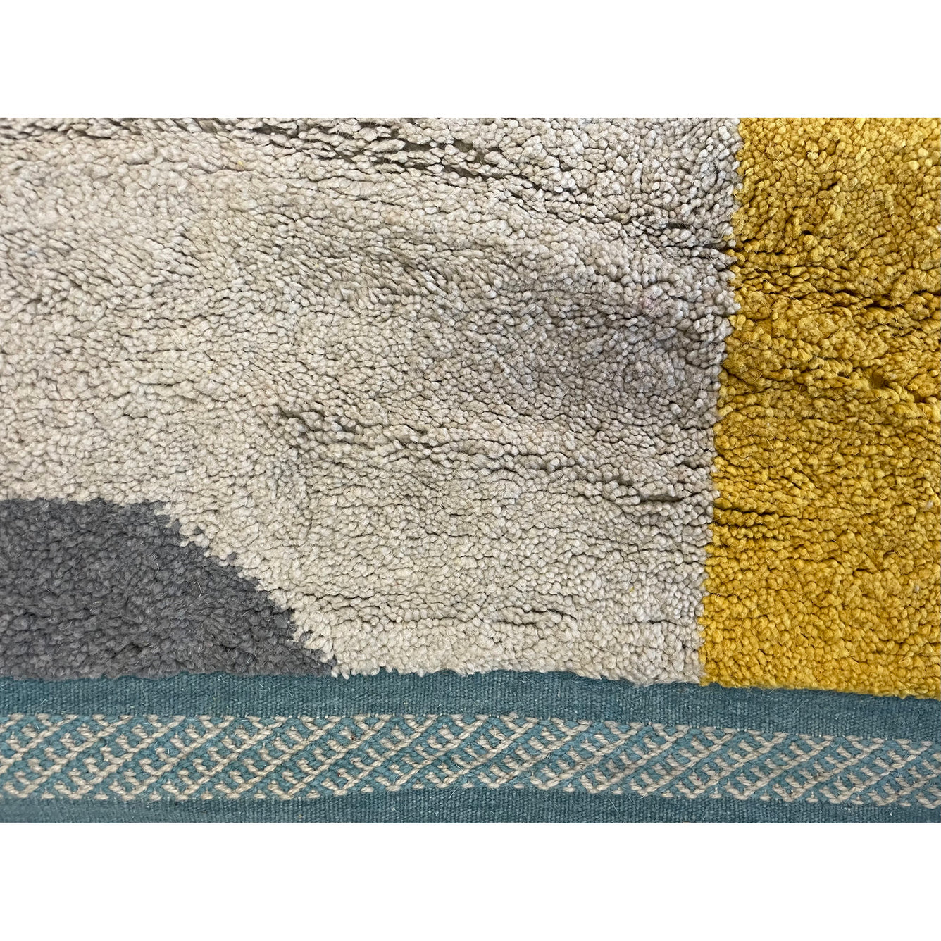 One-of-a-kind Moroccan bedroom rug with abstract design - Kantara | Moroccan Rugs