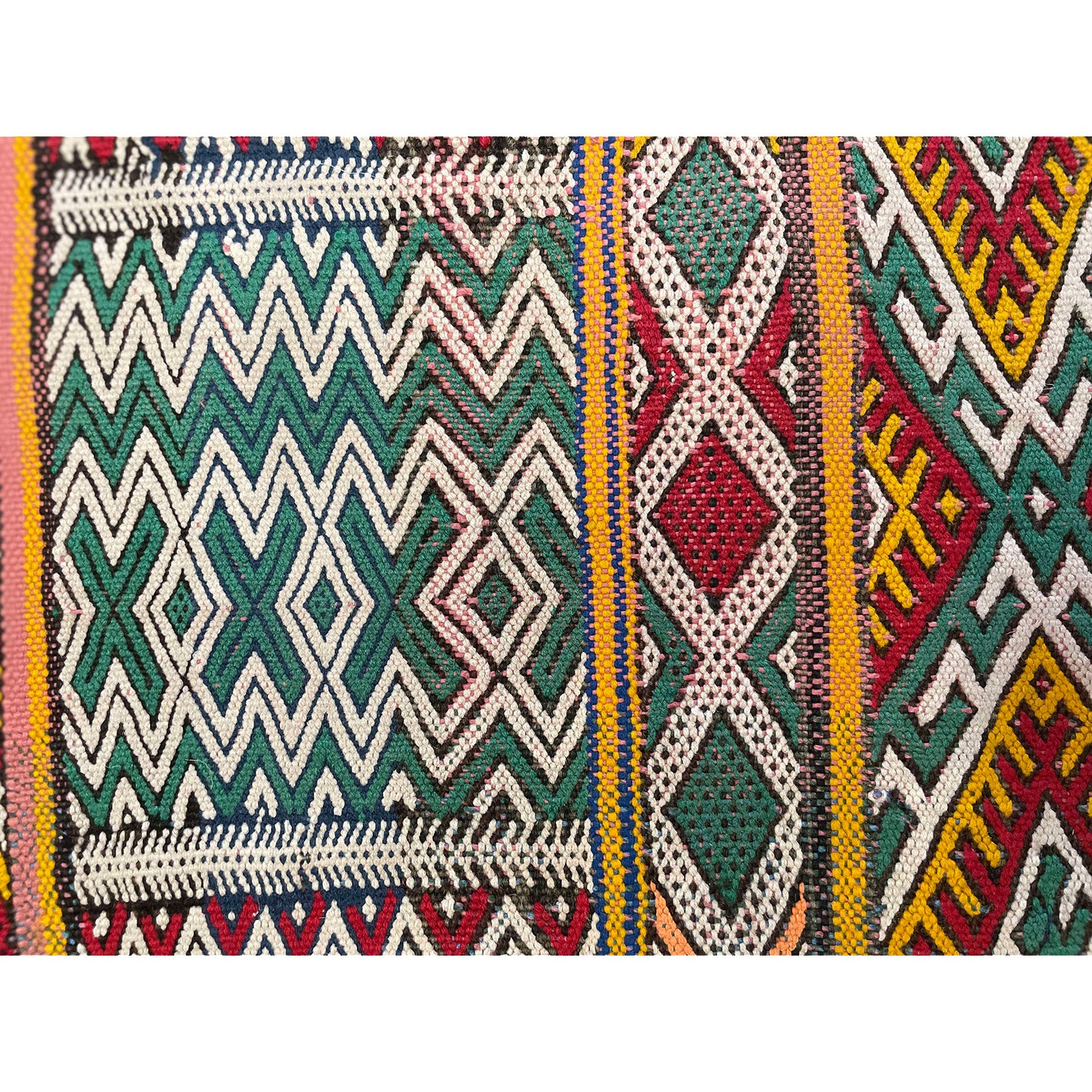 Vintage Moroccan throw rug with geometric design - Kantara | Moroccan Rugs