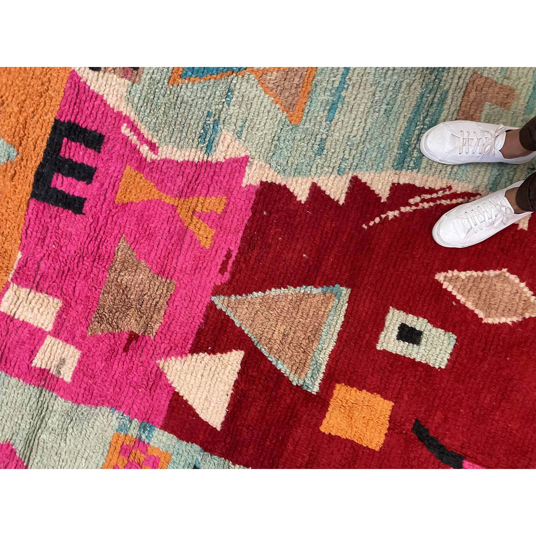 Boho chic contemporary Moroccan area rug - Kantara | Moroccan Rugs