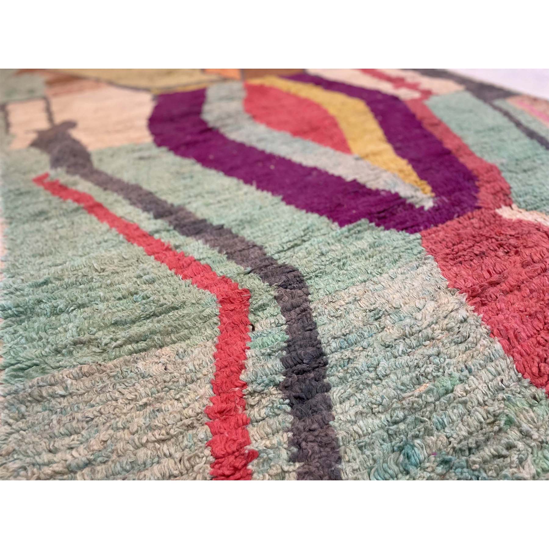 Handwoven plush Moroccan Boujaad area rug - Kantara | Moroccan Rugs