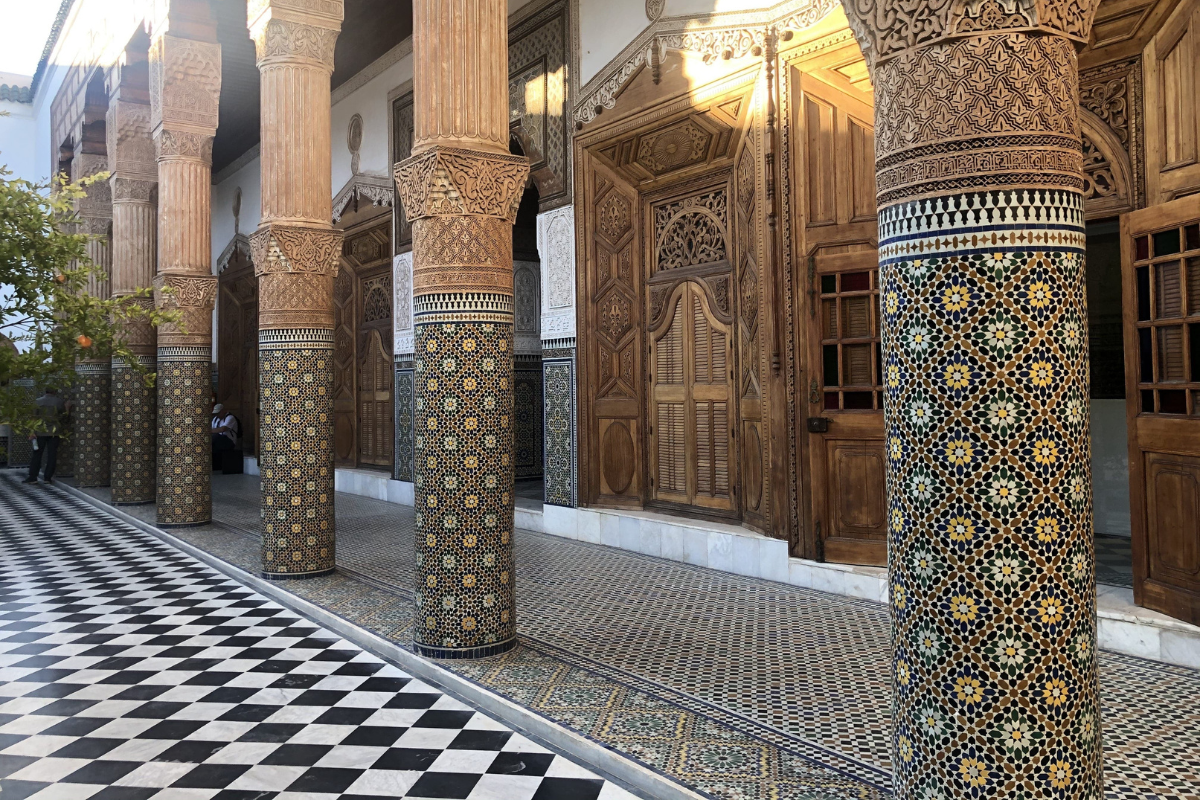 Colorful tiling on Moroccan architecture