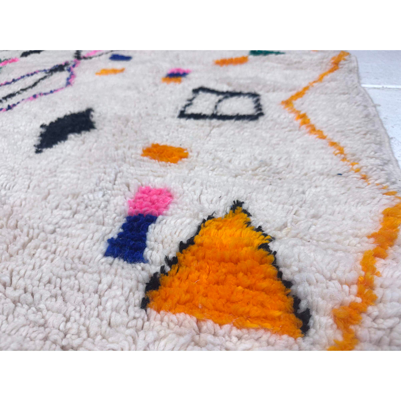 Handknotted Azilal Moroccan Rug