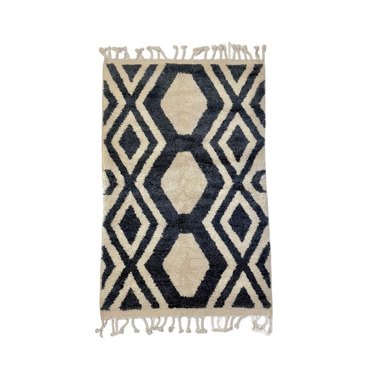 No. 858 | 3’ 2” x 4’ 11”