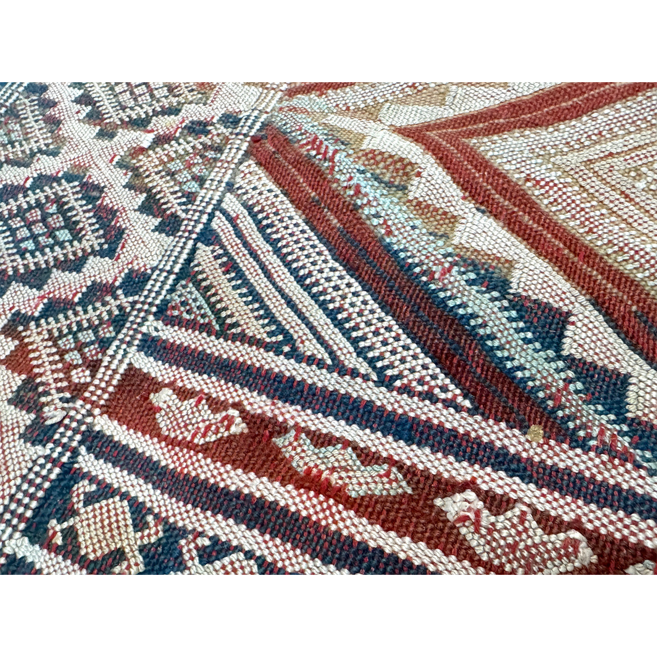 No. 971 | 3’ 5” x 5’ 4”