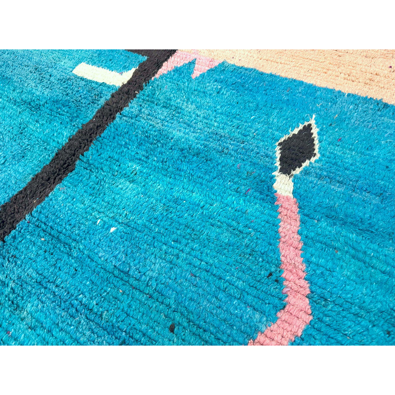 No. 1002 | 6’ 7” x 10’