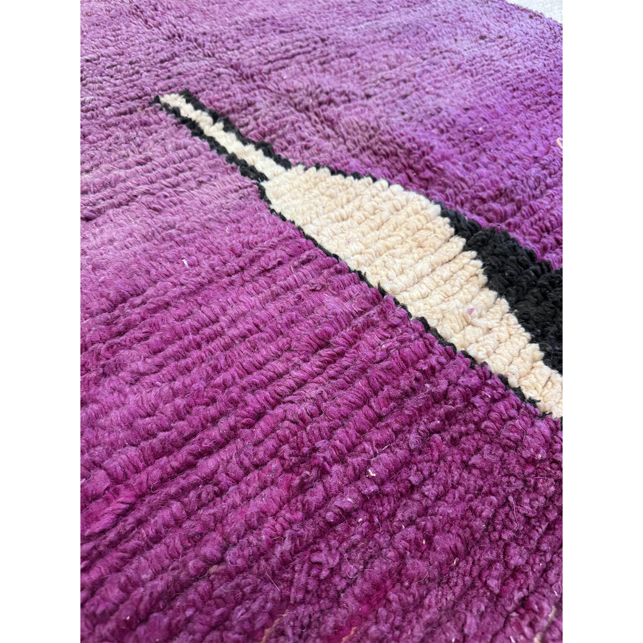 No. 1007 | 6’ 9” x 10’ 1”