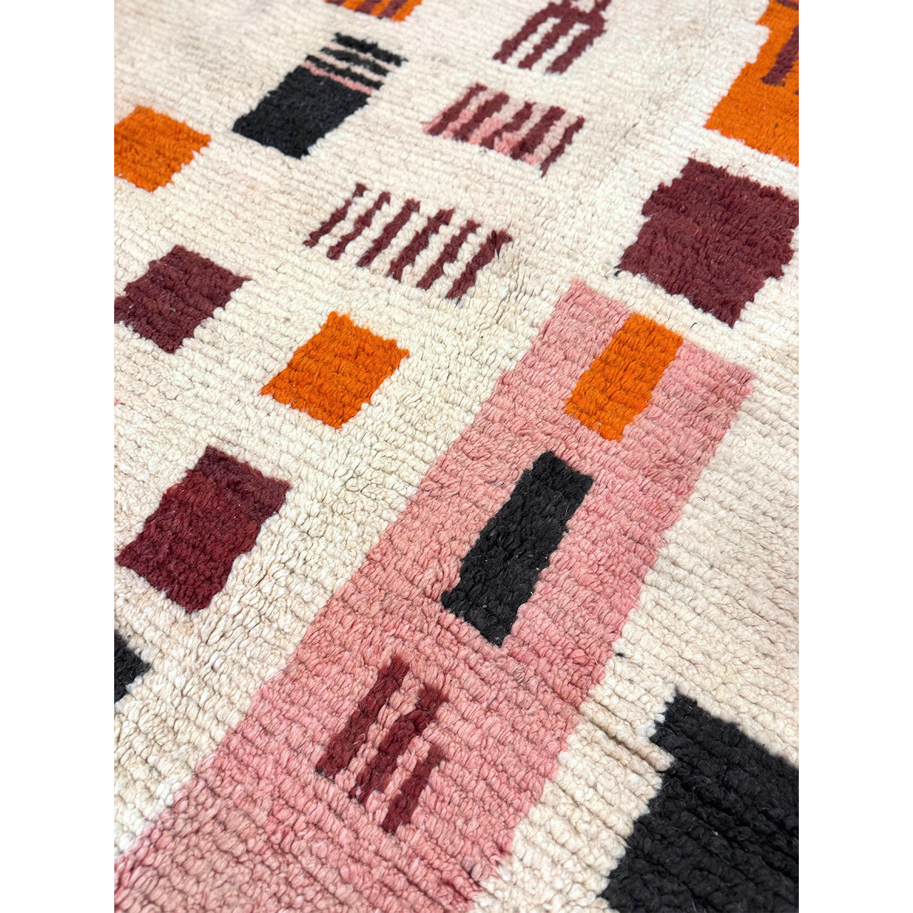 No. 1008 | 6’ 5” x 10’ 4”