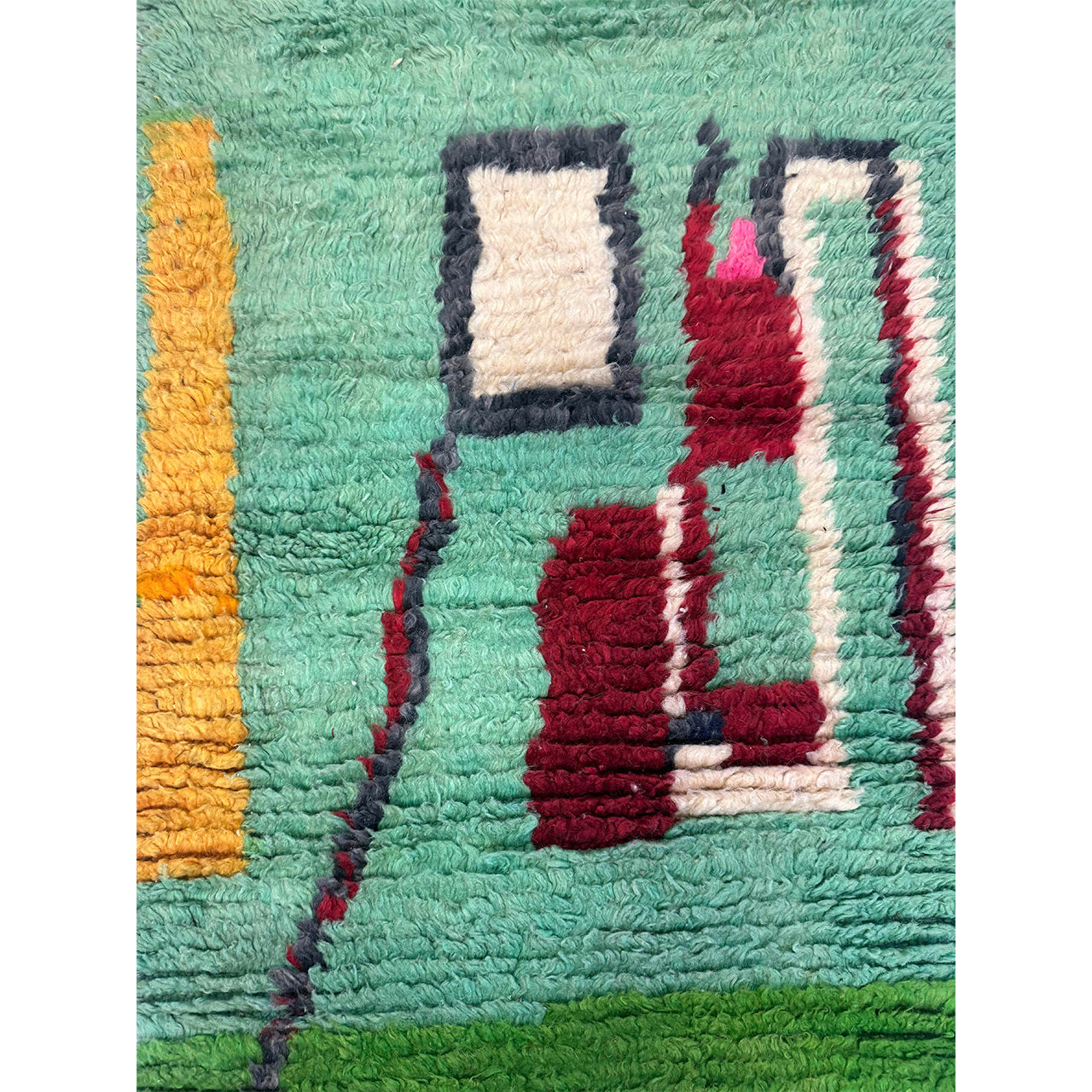 No. 1015 | 2’ 3” x 10’ 2”