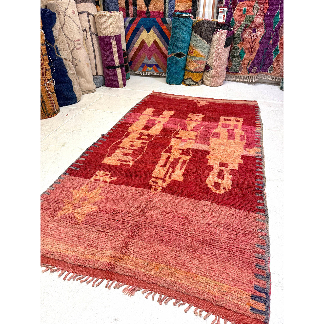 No. 1021 | 5’ 4” x 9’ 4”