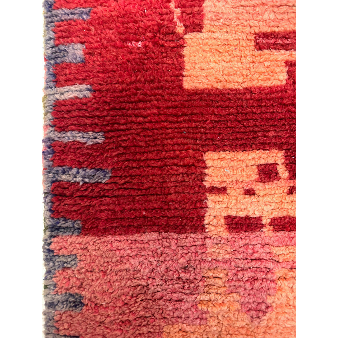 No. 1021 | 5’ 4” x 9’ 4”