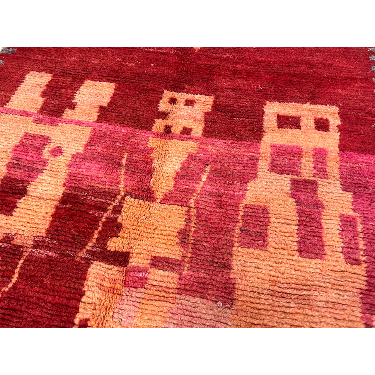 No. 1021 | 5’ 4” x 9’ 4”