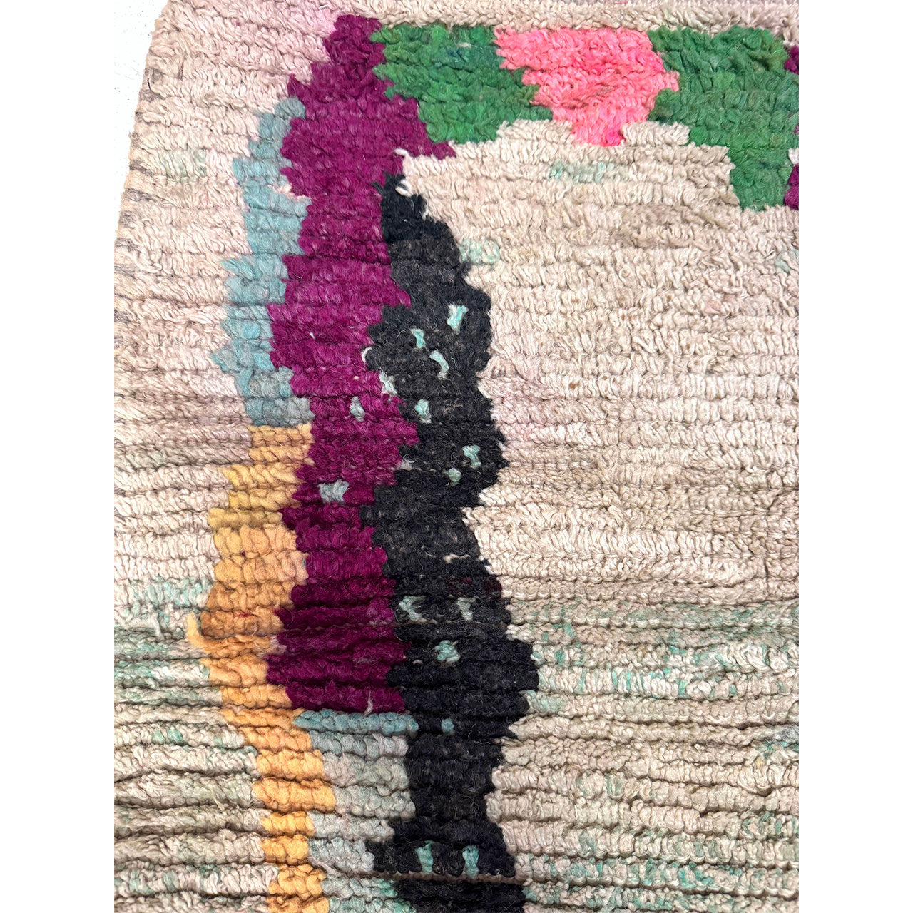 No. 1022 | 2’ 4” x 10’ 8”
