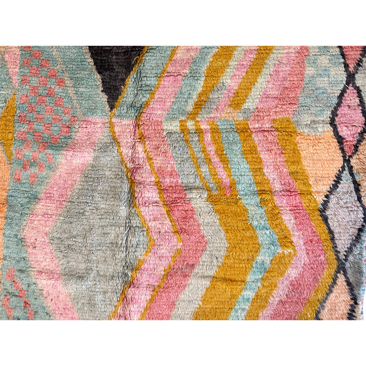 No. 978 | 6’ 4” x 10’ 1”