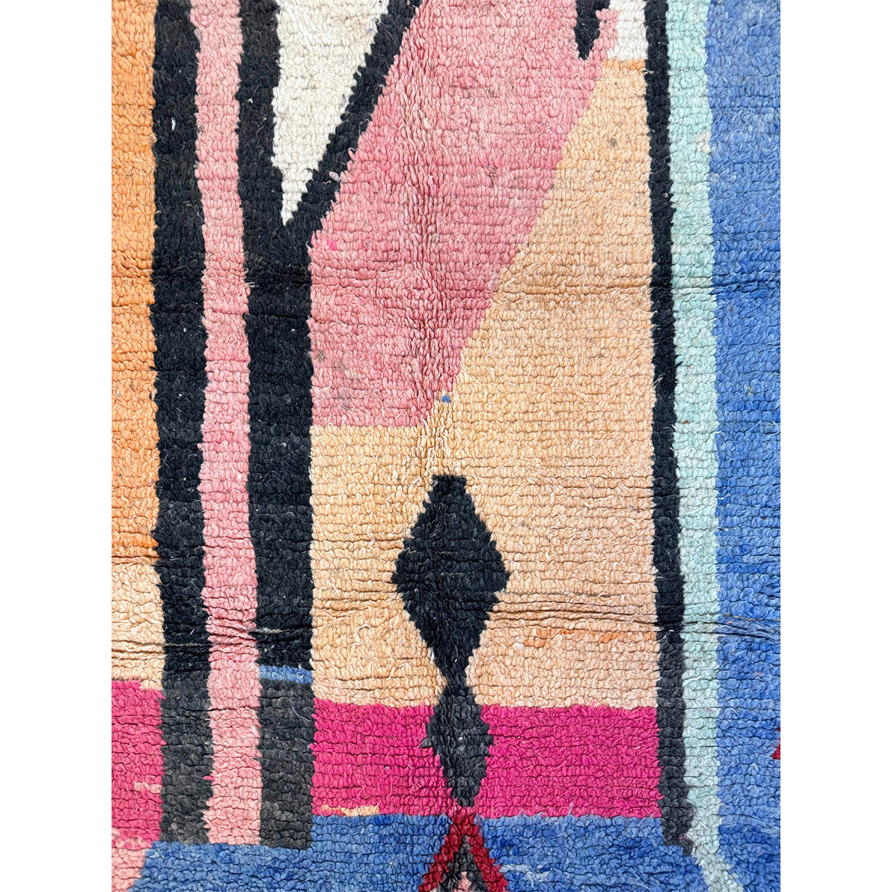 No. 980 | 5’ 5” x 9’