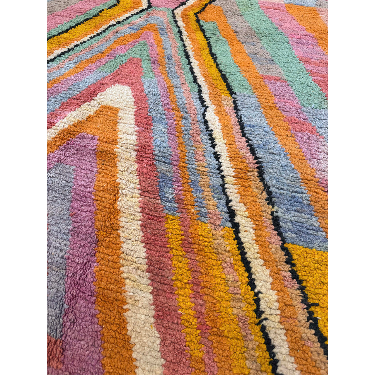 No. 982 | 5’ 2” x 8’ 1”