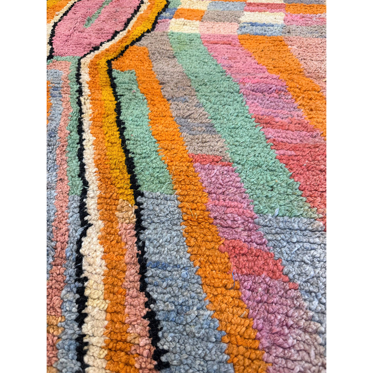 No. 982 | 5’ 2” x 8’ 1”