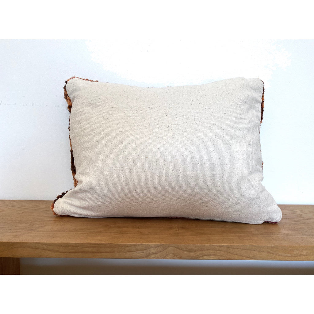 Pink vintage upcycled Moroccan pillow with coffee-colored border - Kantara | Moroccan Rugs