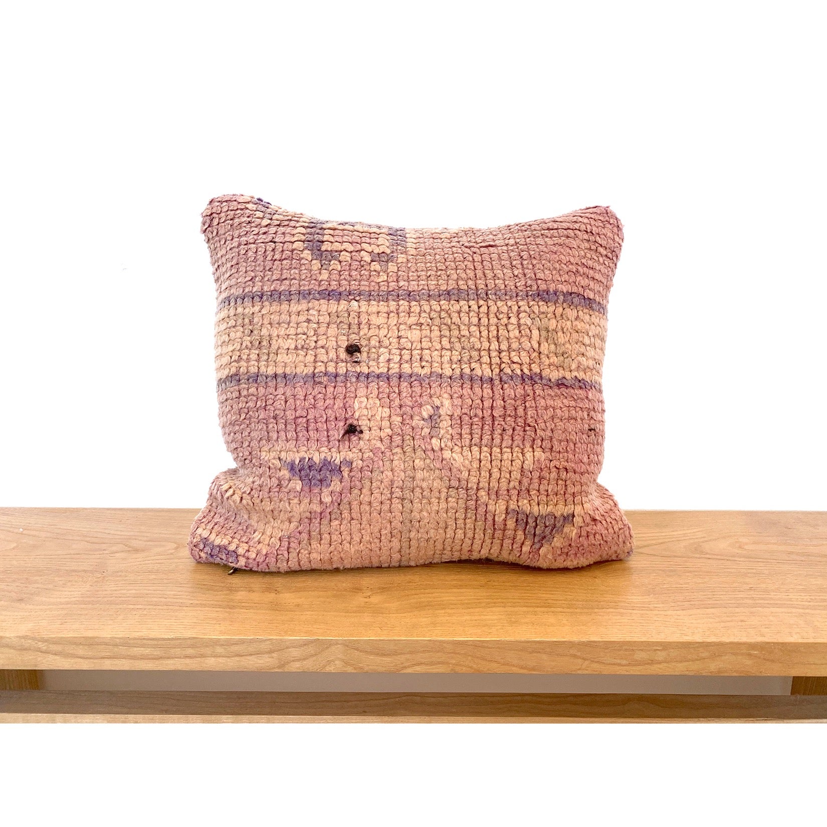 Pink vintage Moroccan throw pillow with geometric details - Kantara | Moroccan Rugs