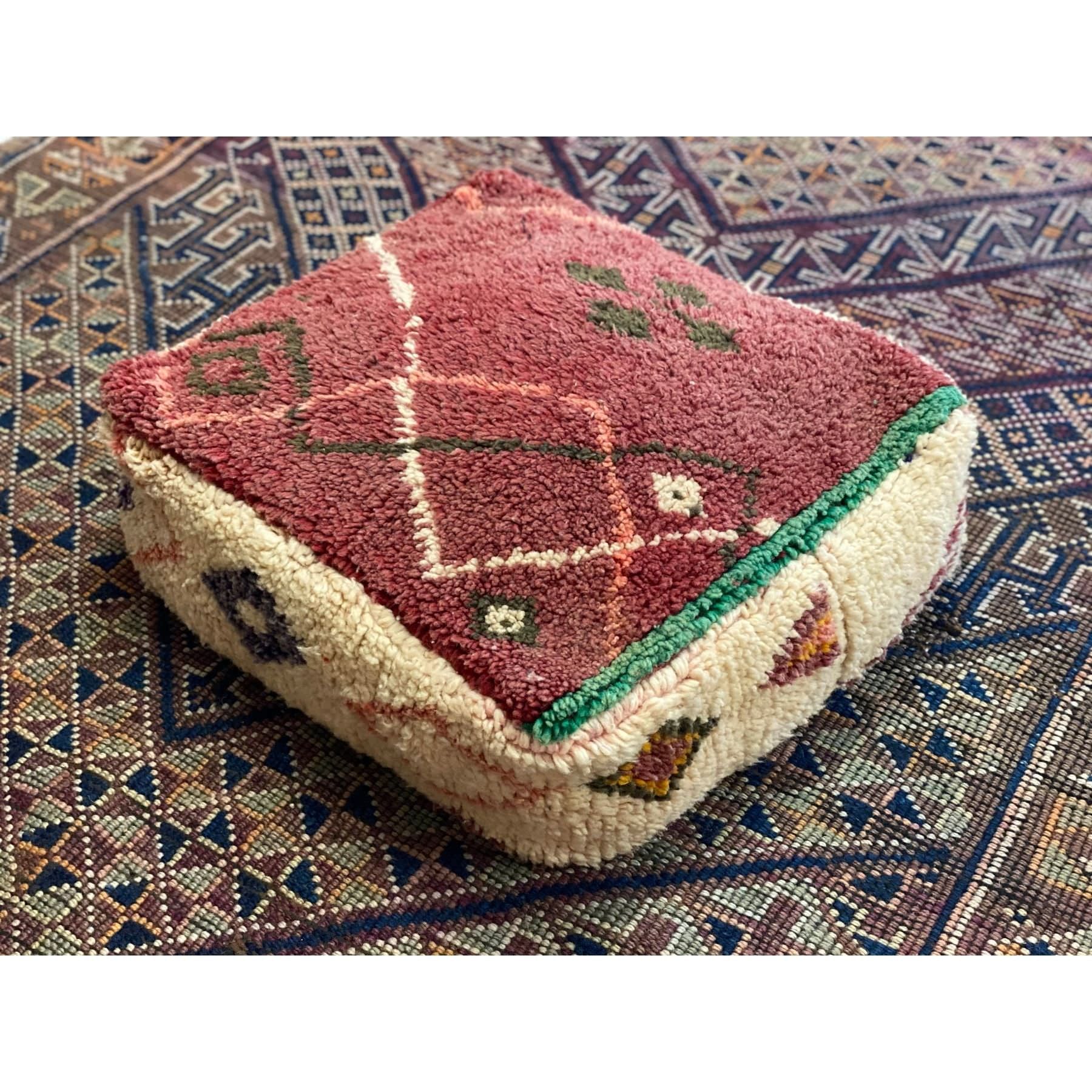 Faded red Moroccan floor pouf pillow - Kantara | Moroccan Rugs