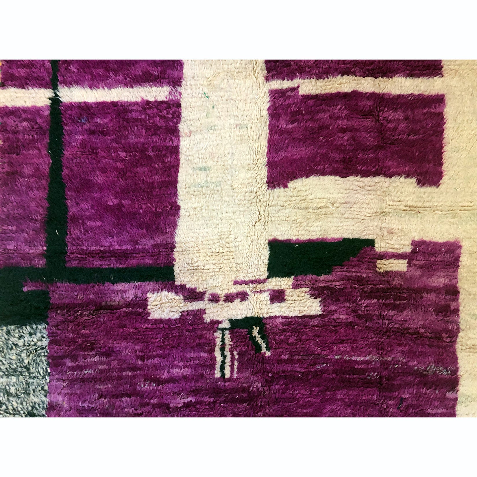 Purple boho chic vintage Moroccan rug - Kantara | Moroccan Rugs