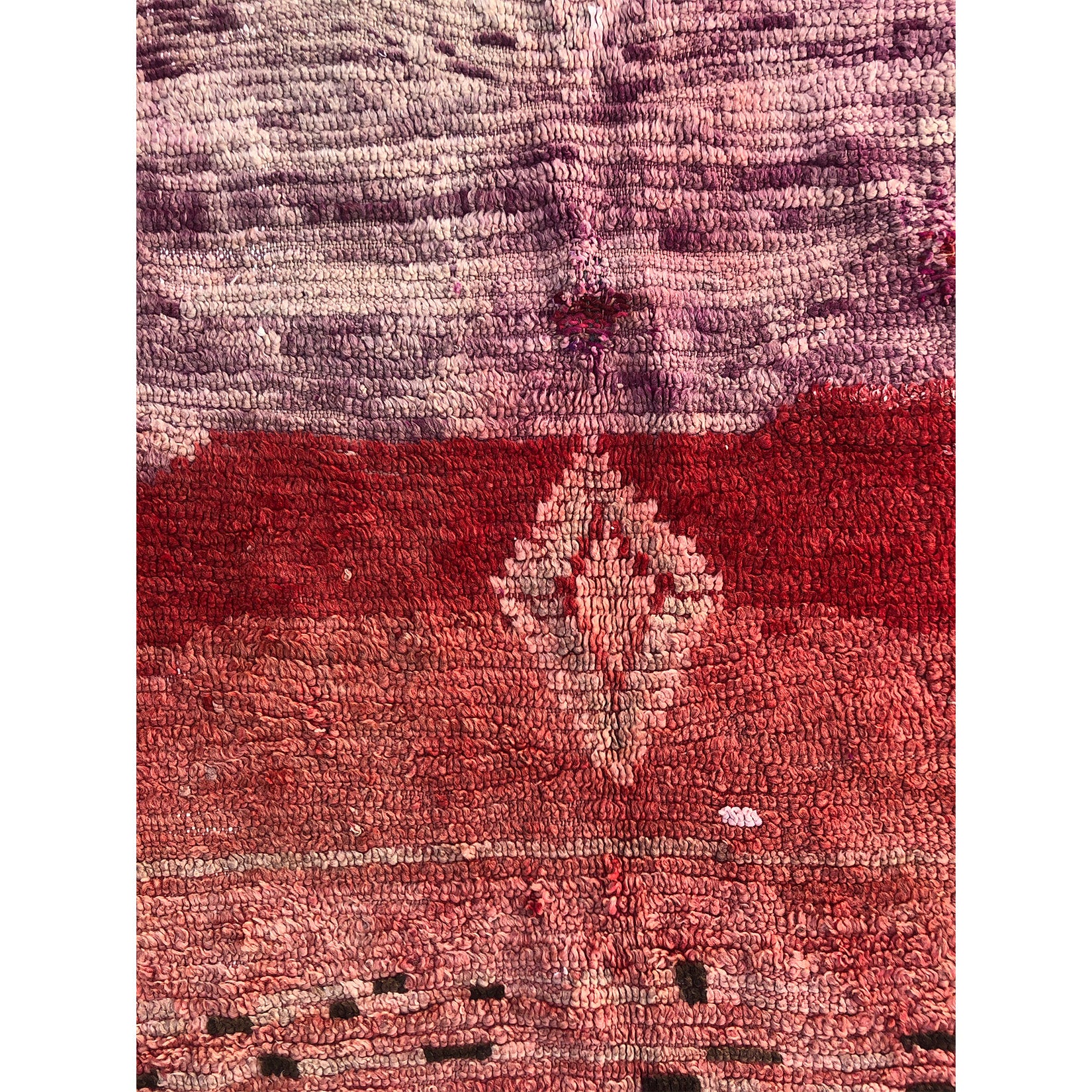  Pink vintage diamond Moroccan rug - Kantara | Moroccan Rugs