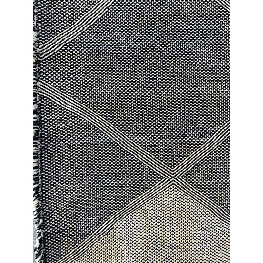 SOHA - Small Geometric Moroccan throw - Kantara | Moroccan Rugs