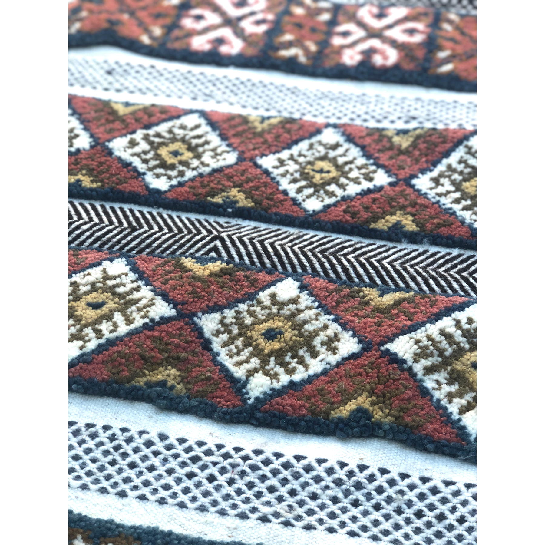 Contemporary Moroccan traditional blue and pink vintage rug - Kantara | Moroccan Rugs