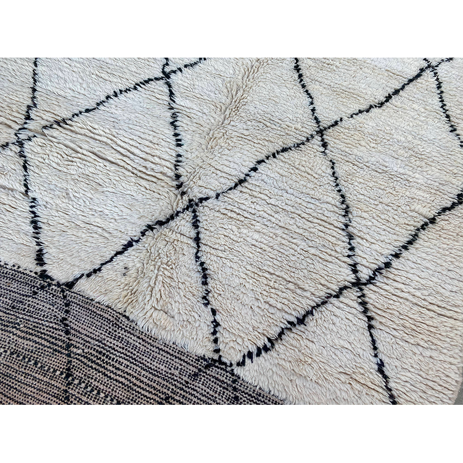 Authentic black and white Beni Ourain berber rug  - Kantara | Moroccan Rugs