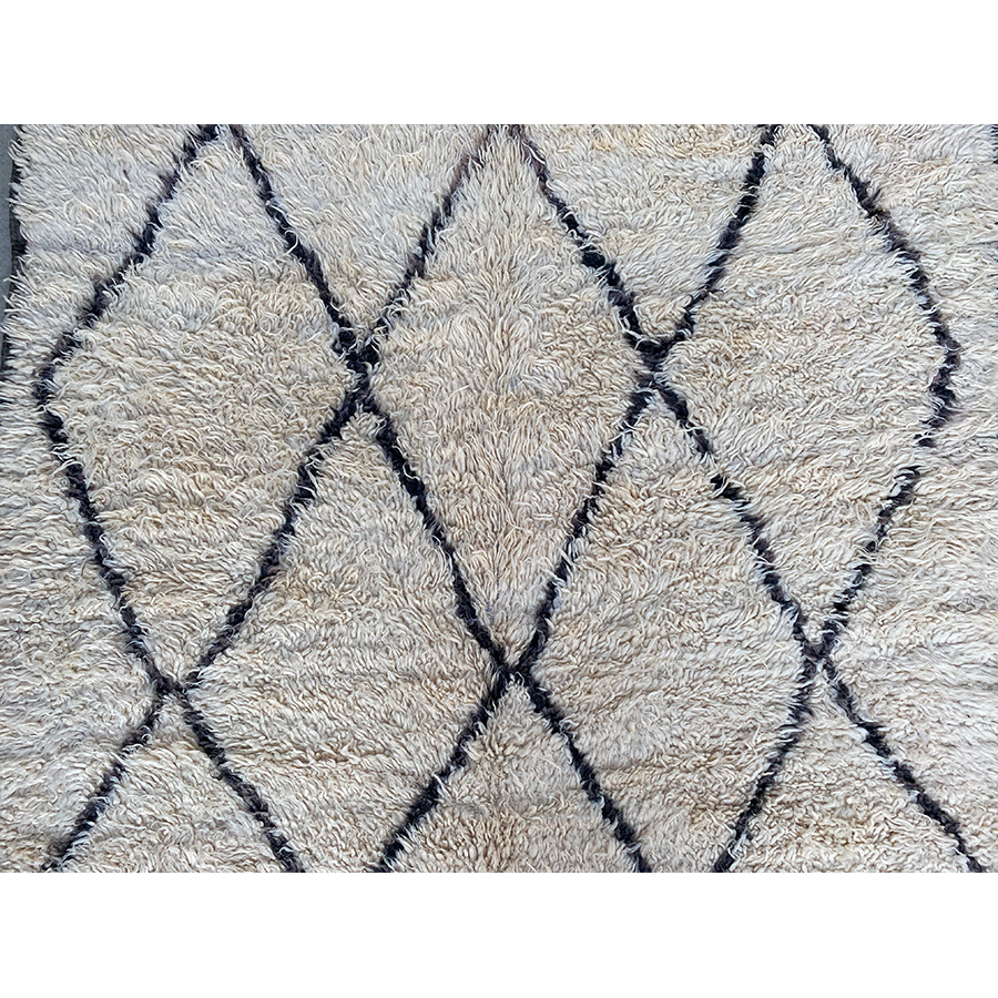Authentic white Moroccan diamond rug  - Kantara | Moroccan Rugs