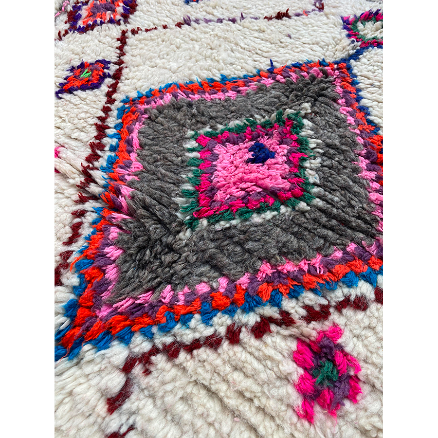 Eclectic Moroccan diamond rug  - Kantara | Moroccan Rugs