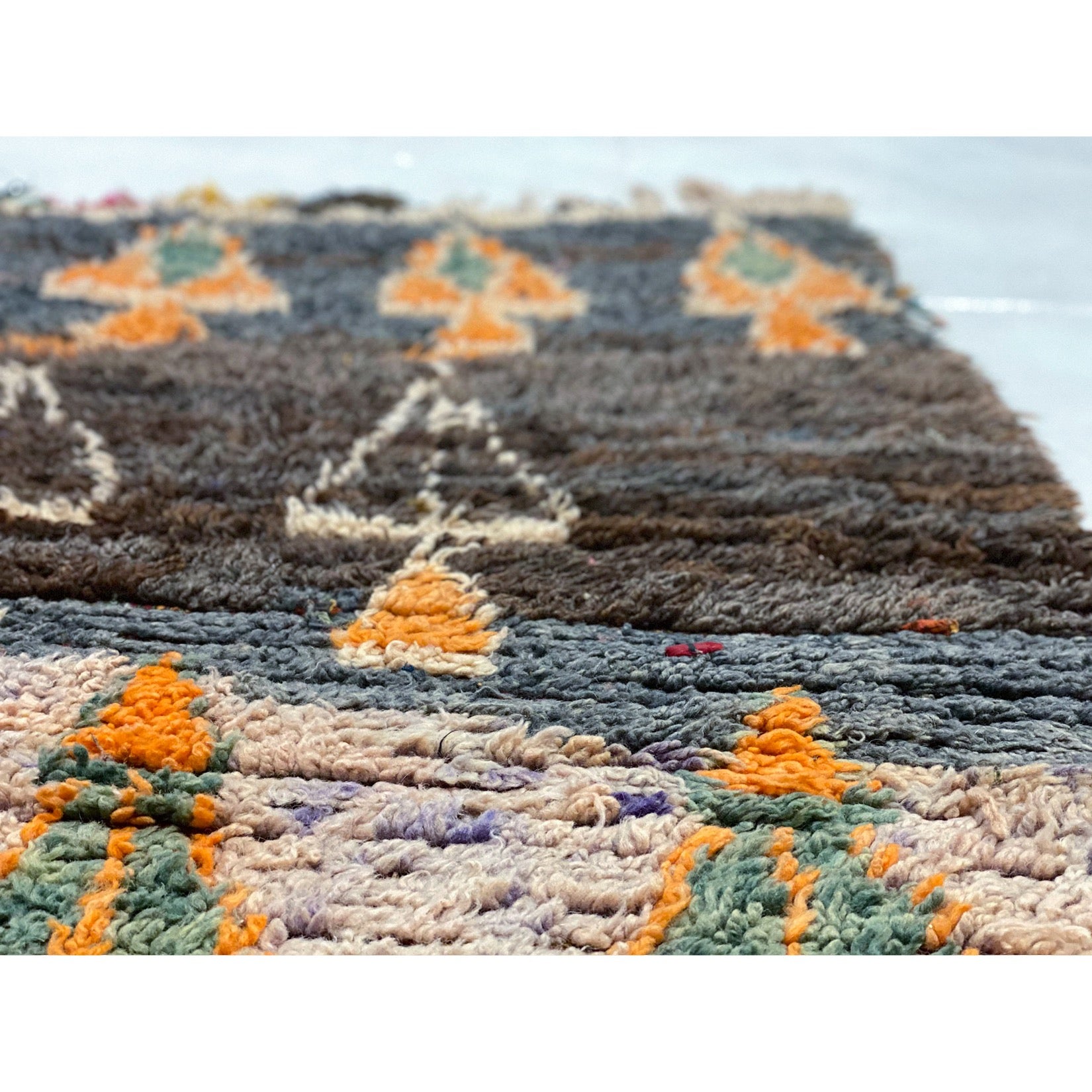 Authentic Moroccan boucherouite rag rug with geometric design - Kantara | Moroccan Rugs
