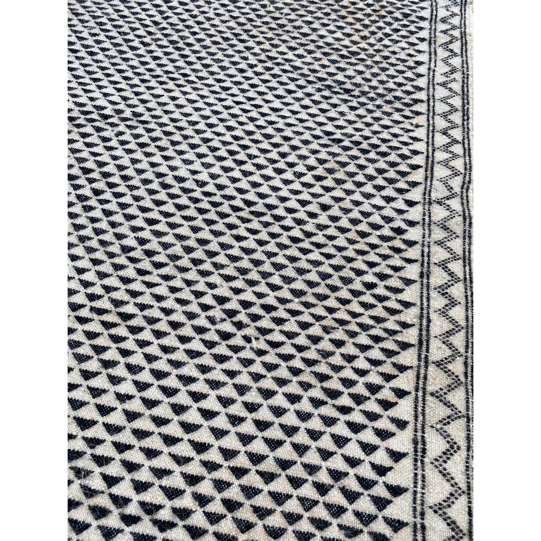 White and black flat woven Moroccan kilim rug - Kantara | Moroccan Rugs