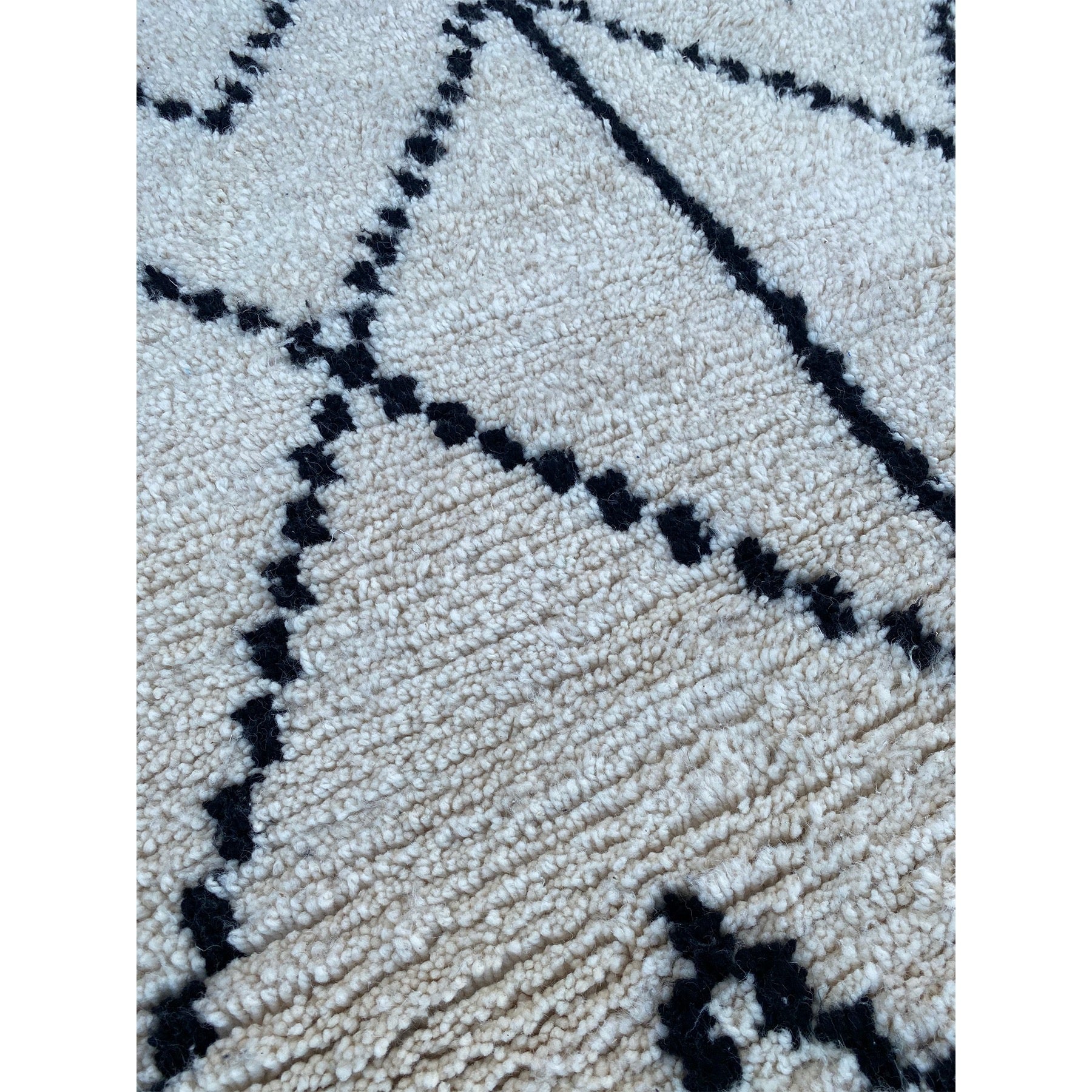 White and black geometric Beni Ourain inspired Moroccan rug - Kantara | Moroccan Rugs