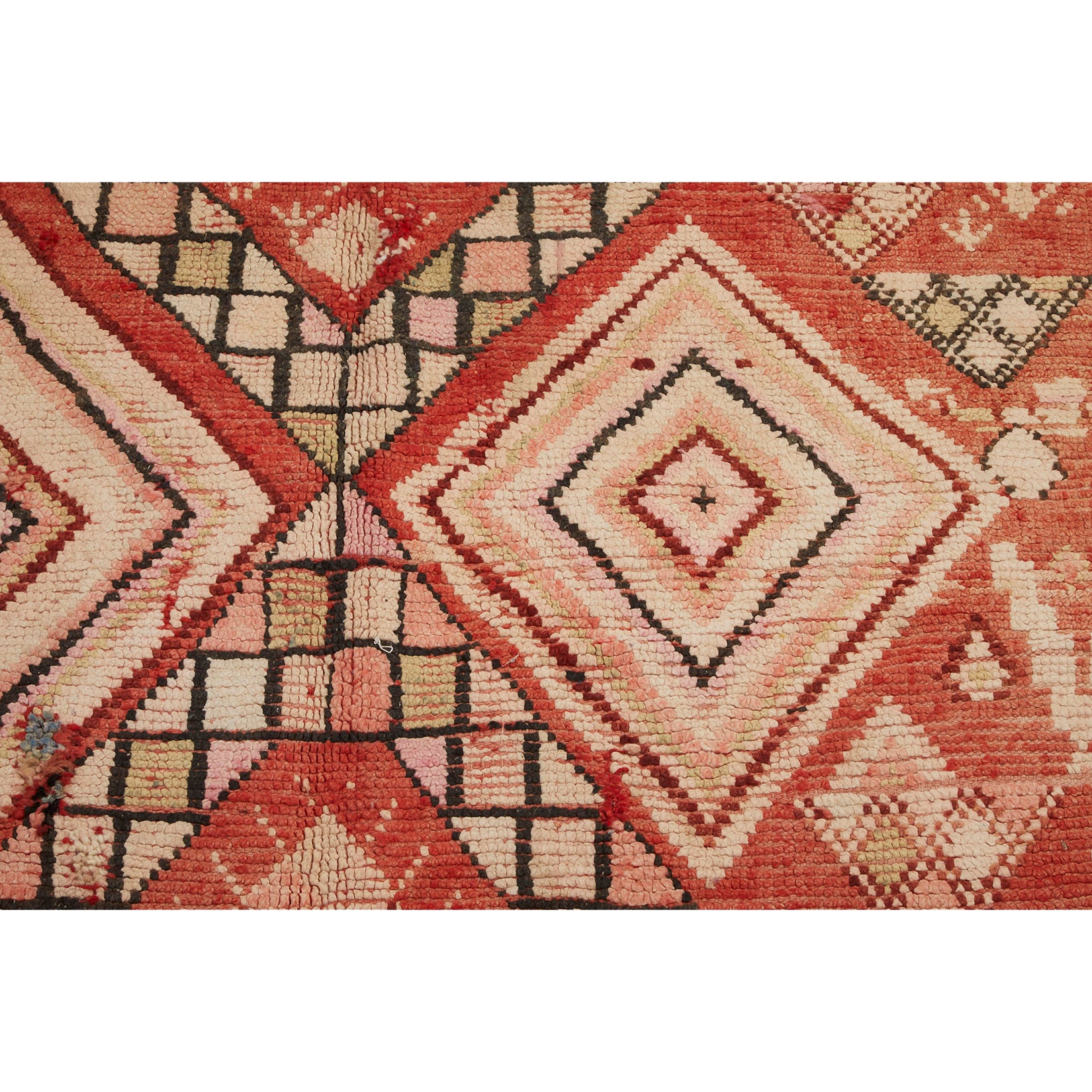 Colorful pink Moroccan bedside diamond rug - Kantara | Moroccan Rugs