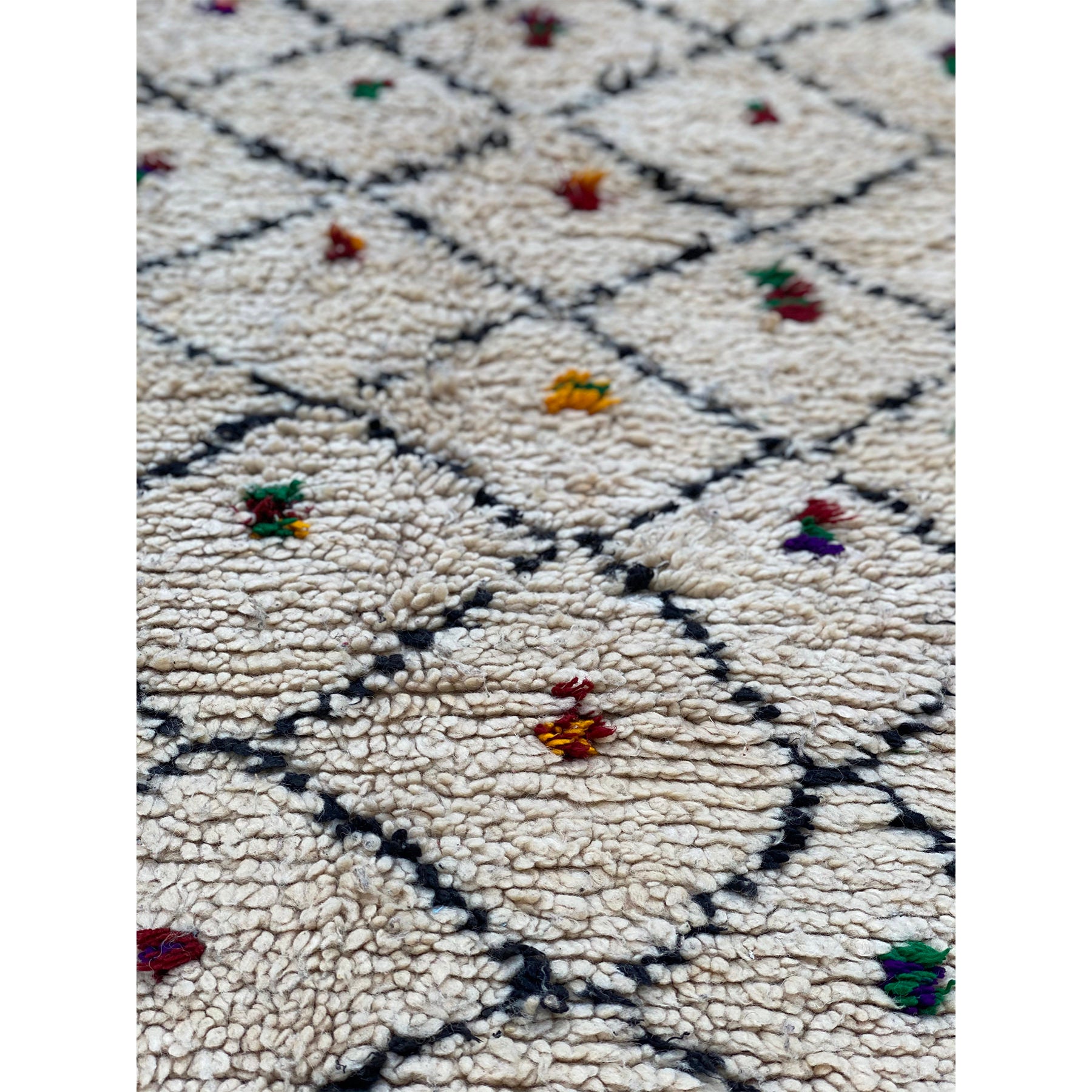Cream colored vintage Moroccan berber carpet - Kantara | Moroccan Rugs
