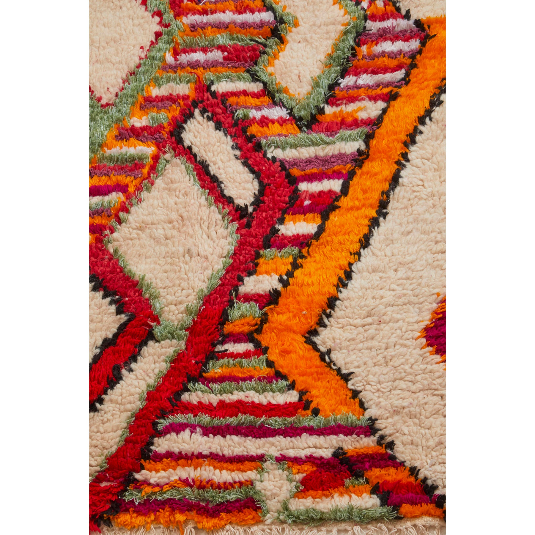 Boho chic Moroccan throw rug with colorful details - Kantara | Moroccan Rugs