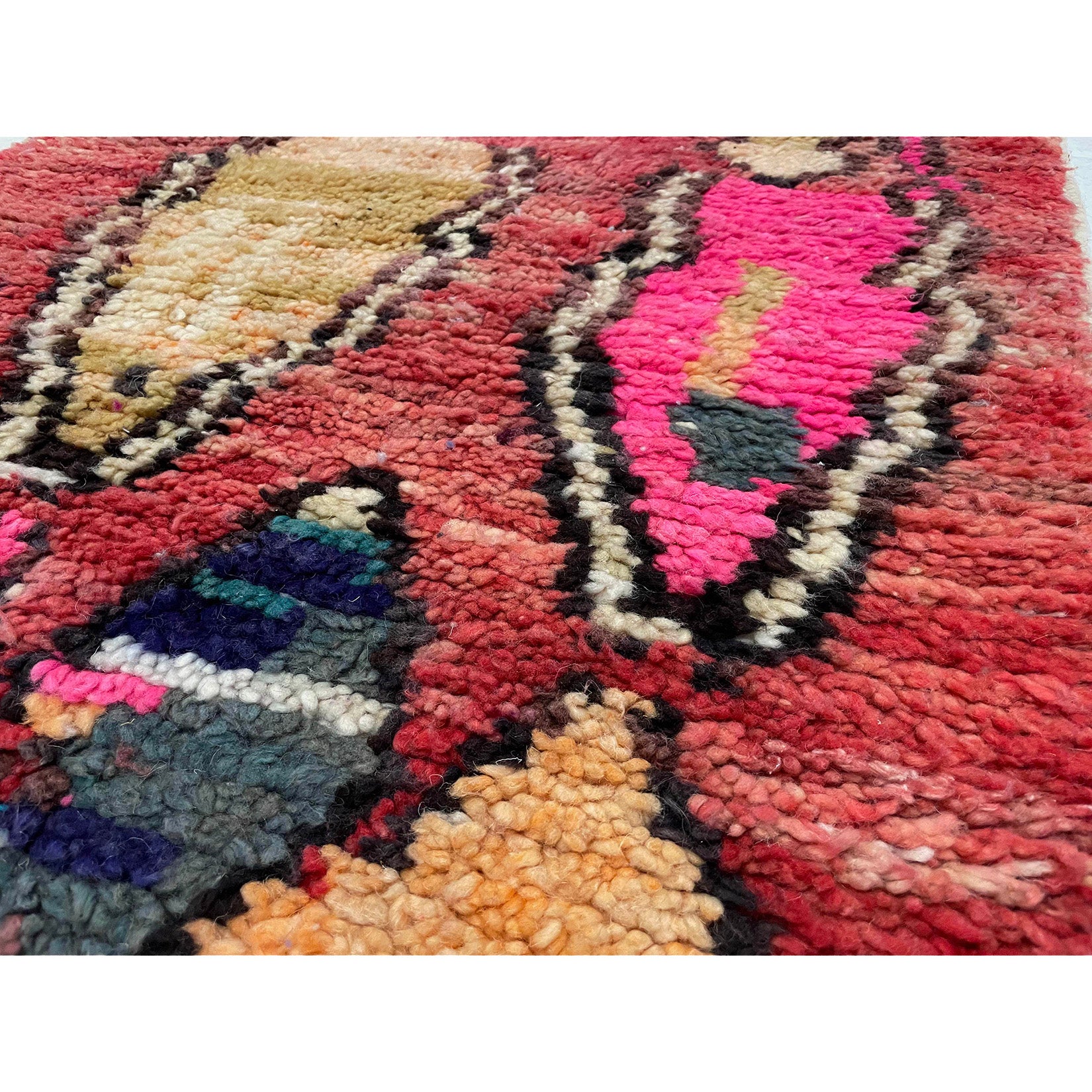 Vintage Moroccan runner rug in red with diamond motifs - Kantara | Moroccan Rugs