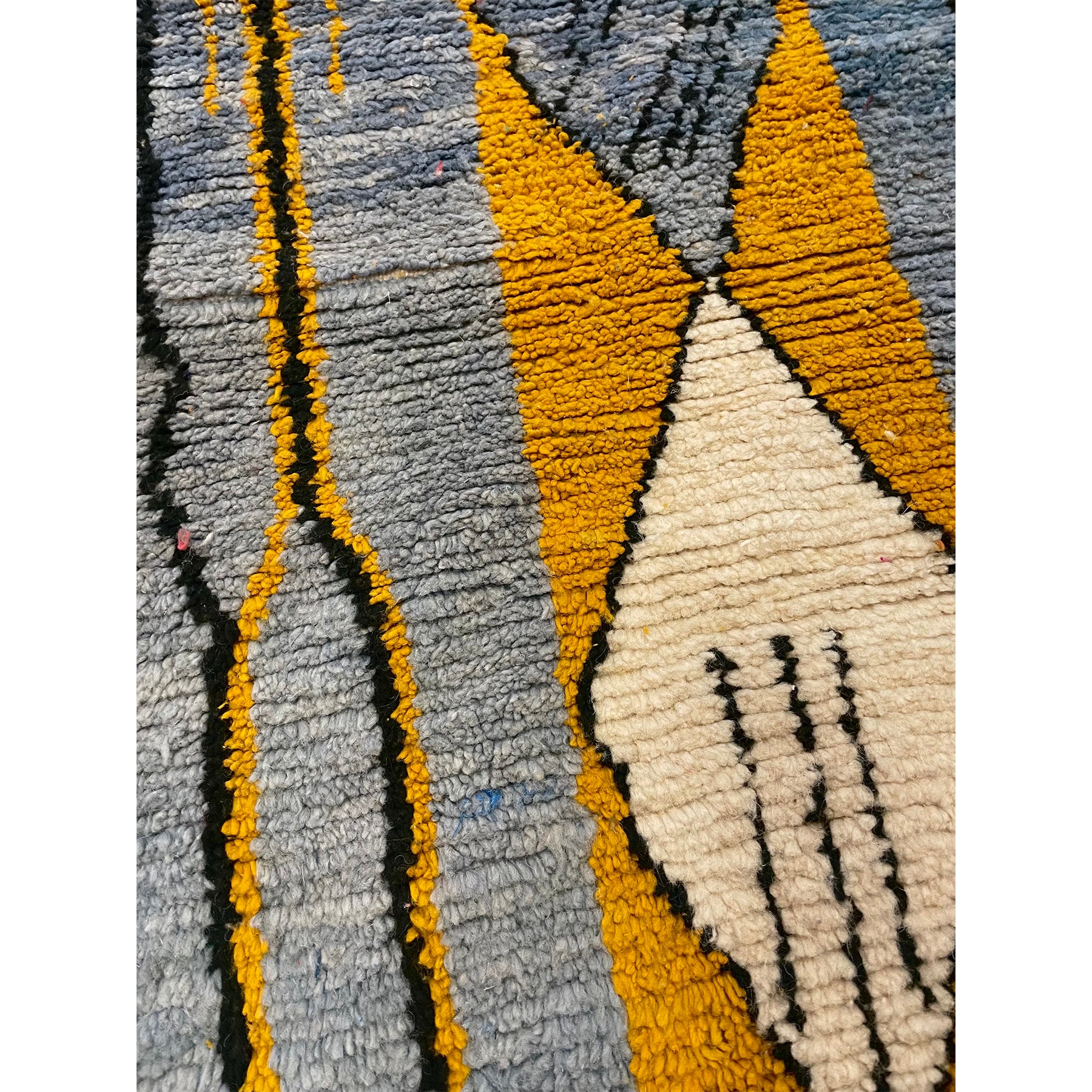Abstract contemporary Moroccan runner rug - Kantara | Moroccan Rugs
