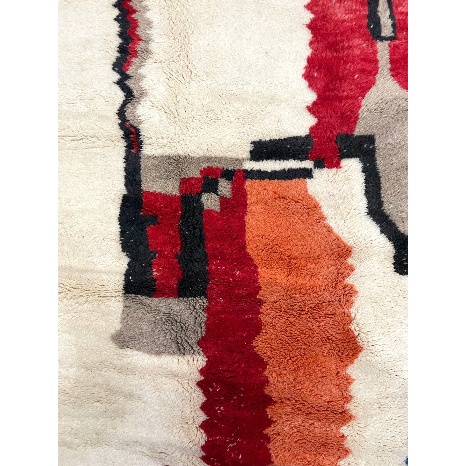 Contemporary bohemian Moroccan pile rug in white - Kantara | Moroccan Rugs