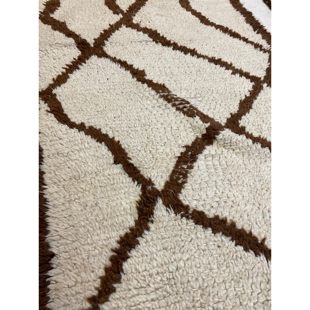 Handwoven vintage Moroccan trellis entryway rug - Kantara | Moroccan Rugs