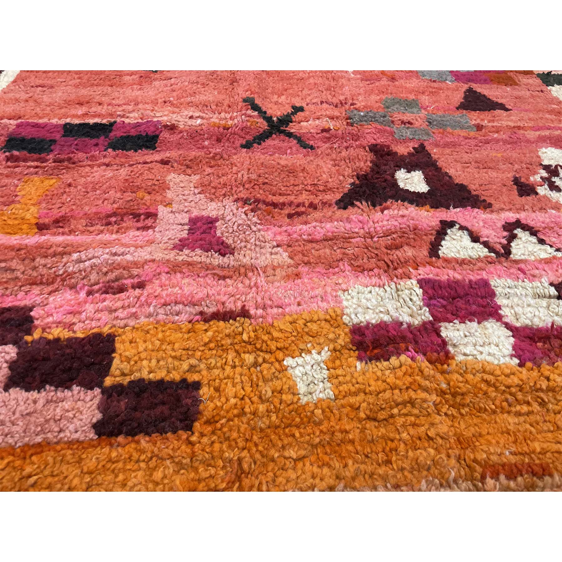 Tribal Boujaad style Moroccan area rug - Kantara | Moroccan Rugs