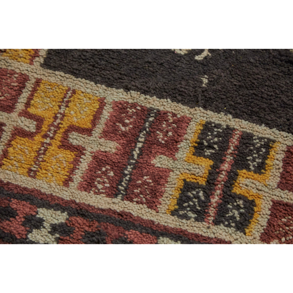 Boho chic geometric Moroccan area rug - Kantara | Moroccan Rugs