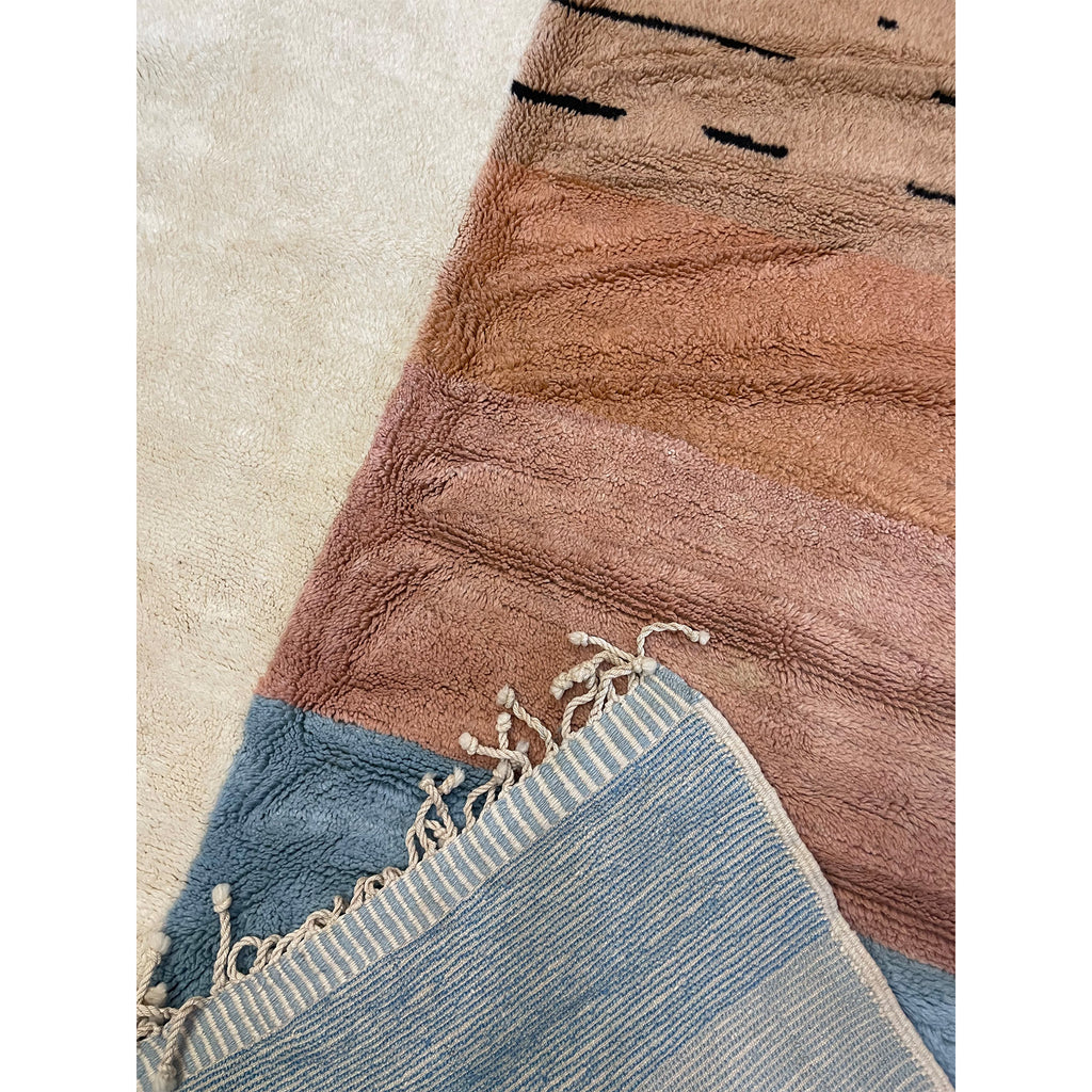 One-of-a-kind Moroccan oversize rug in dusty rose pink - Kantara | Moroccan Rugs