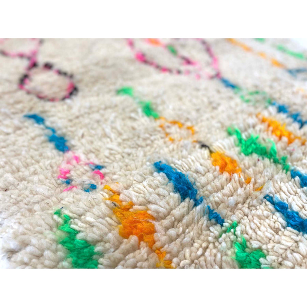 Plush handwoven Moroccan Azilal rug - Kantara | Moroccan Rugs