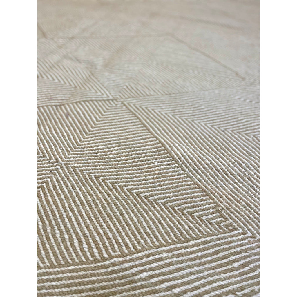 White and beige Moroccan flatweave kilim - Kantara | Moroccan Rugs