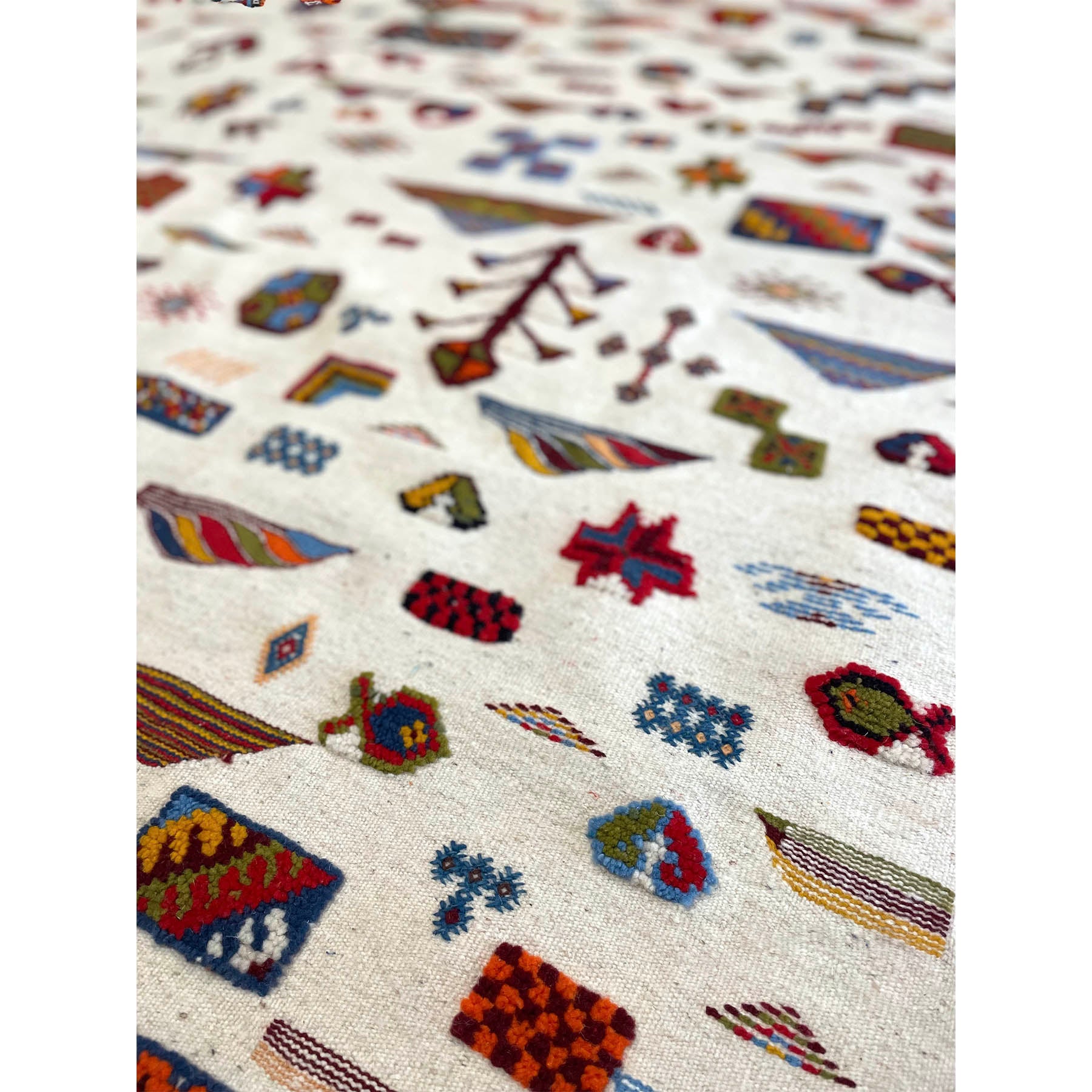 Custom high atlas white Moroccan area rug - Kantara | Moroccan Rugs